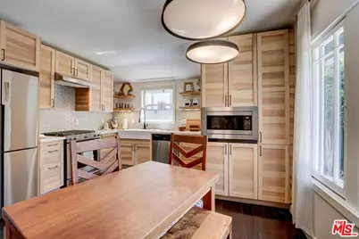 1398 N Serrano Ave, Los Angeles, CA 90027 - Photo 11