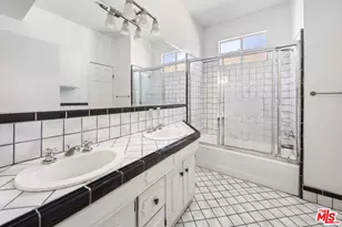 166 N Arnaz Dr, Beverly Hills, CA 90211 - Photo 29