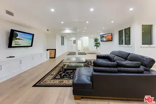 391 S Saltair Ave, Los Angeles, CA 90049 - Photo 23