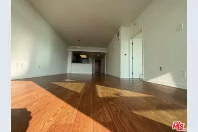 13700 Marina Pointe Dr #1219, Marina del Rey, CA 90292 - Photo 9