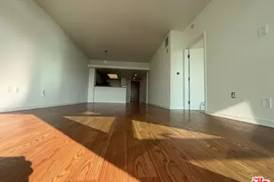 13700 Marina Pointe Dr, Marina del Rey, CA 90292 - Photo 9