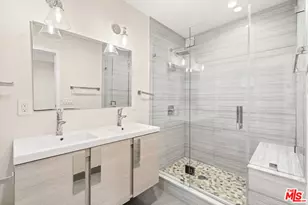 3921 Clayton Ave, Los Angeles, CA 90027 - Photo 31