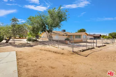 10609 8th Ave, Hesperia, CA 92345 - Photo 31