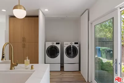 750 N Stanley Ave, Los Angeles, CA 90046 - Photo 11