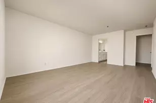 832 3rd St, Santa Monica, CA 90403 - Photo 29