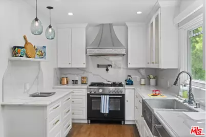 907 23rd St, Santa Monica, CA 90403 - Photo 21