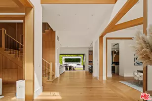 15321 Kingswood Ln, Sherman Oaks, CA 91403 - Photo 11