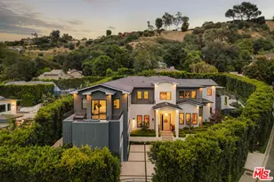 15321 Kingswood Ln, Sherman Oaks, CA 91403 - Photo 1