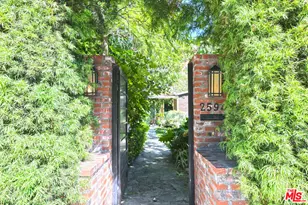 2592 N Beachwood Dr, Los Angeles, CA 90068 - Photo 5