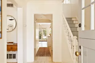 228 S Anita Ave, Los Angeles, CA 90049 - Photo 25