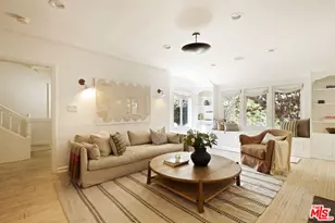 228 S Anita Ave, Los Angeles, CA 90049 - Photo 9