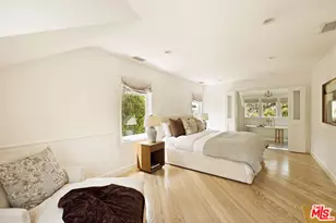 228 S Anita Ave, Los Angeles, CA 90049 - Photo 31