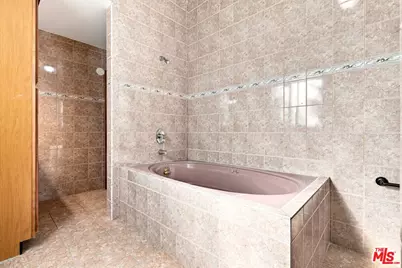 1029 N Beverly Glen Blvd, Los Angeles, CA 90077 - Photo 41
