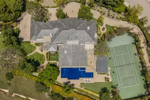 12801 Chalon Rd, Los Angeles, CA 90049 - Photo 35