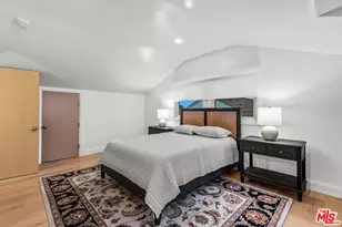 7220 Arizona Ave, Los Angeles, CA 90045 - Photo 31