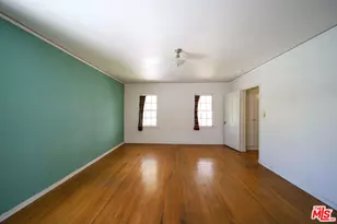 713 N Doheny Dr, Beverly Hills, CA 90210 - Photo 43