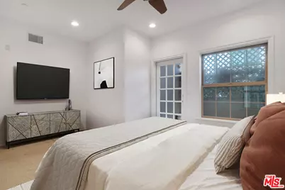 423 Arnaz Dr #102, Los Angeles, CA 90048 - Photo 17