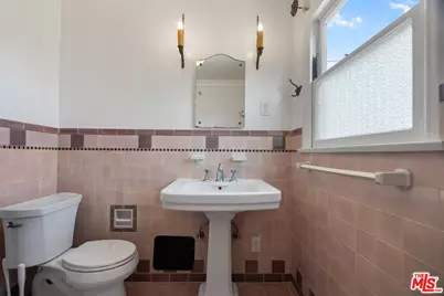 848 17th St, Santa Monica, CA 90403 - Photo 33