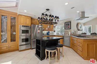 2663 Country Ln, Westlake Village, CA 91361 - Photo 15