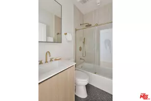 1406 S Wilton Pl, Los Angeles, CA 90019 - Photo 13