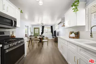 4820 S Van Ness Ave, Los Angeles, CA 90062 - Photo 7