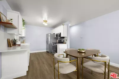 4820 S Van Ness Ave, Los Angeles, CA 90062 - Photo 5