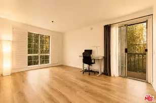 585 N Rossmore Ave, Los Angeles, CA 90004 - Photo 11