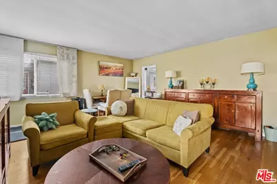 2210 24th St, Santa Monica, CA 90405 - Photo 7