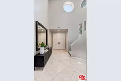 16694 Calle Arbolada, Los Angeles, CA 90272 - Photo 17