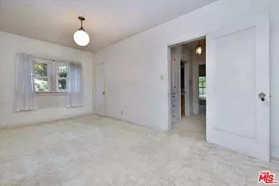 916 N Clybourn Ave, Burbank, CA 91505 - Photo 29