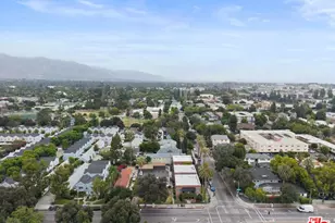 239 E Villa St, Pasadena, CA 91101 - Photo 13