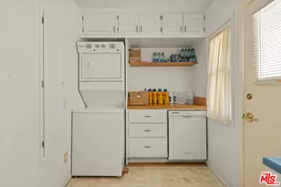 6732 W 86th Pl, Los Angeles, CA 90045 - Photo 11