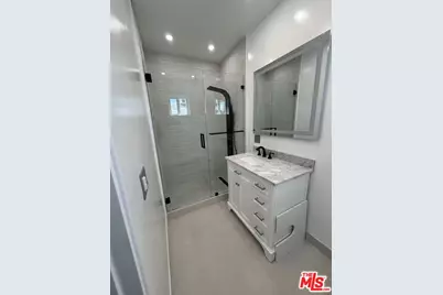 6915 Laramie Ave, Los Angeles, CA 91306 - Photo 17