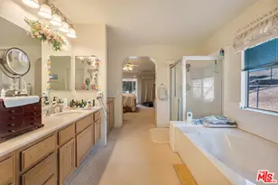 11734 Chisholm Ct, Agua Dulce, CA 91390 - Photo 23