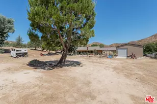 11734 Chisholm Ct, Agua Dulce, CA 91390 - Photo 31