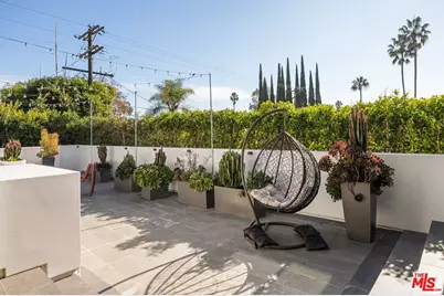 462 N Croft Ave, Los Angeles, CA 90048 - Photo 45