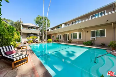 1330 N Crescent Heights Blvd #16, West Hollywood, CA 90046 - Photo 27
