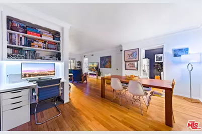 1330 N Crescent Heights Blvd #16, West Hollywood, CA 90046 - Photo 9