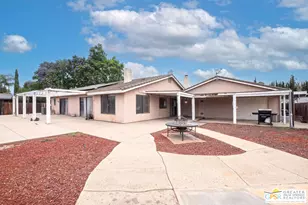 2466 N Orange Ave, Rialto, CA 92377 - Photo 29