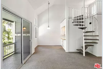 8505 Gulana Ave #5207, Los Angeles, CA 90293 - Photo 7