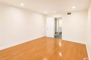 5009 Woodman Ave, Los Angeles, CA 91423 - Photo 13