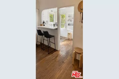 905 Sanborn Ave, Los Angeles, CA 90029 - Photo 15
