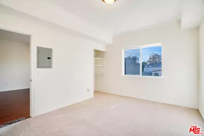 3328 Oakhurst Ave #110, Los Angeles, CA 90034 - Photo 11