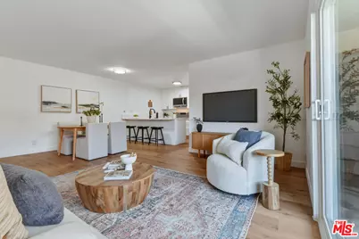 5403 Newcastle Ave #19, Encino, CA 91316 - Photo 3