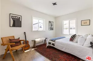 2410 Exposition Pl, Los Angeles, CA 90018 - Photo 5