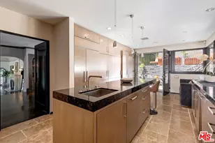 3300 N Knoll Dr, Los Angeles, CA 90068 - Photo 17