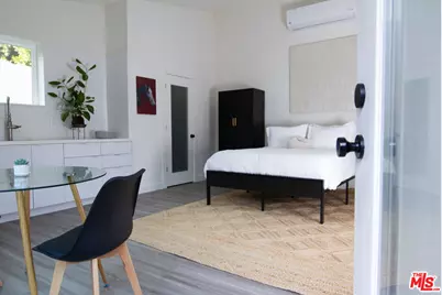 9051 Dicks St, West Hollywood, CA 90069 - Photo 59