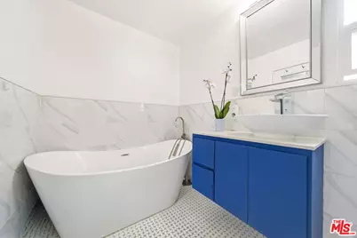 9051 Dicks St, West Hollywood, CA 90069 - Photo 49