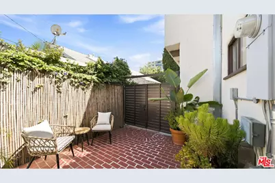 9051 Dicks St, West Hollywood, CA 90069 - Photo 55