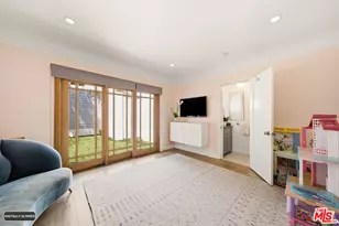 9051 Dicks St, West Hollywood, CA 90069 - Photo 27